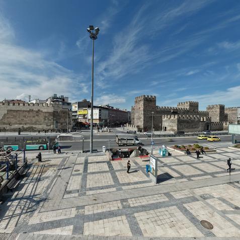 Hunat Hatun Camii ve Hamamı 2