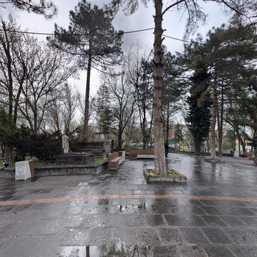 Seyyid Burhaneddin Türbesi Giriş