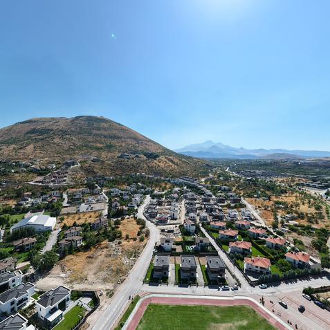 Talas Paraşüt Pisti